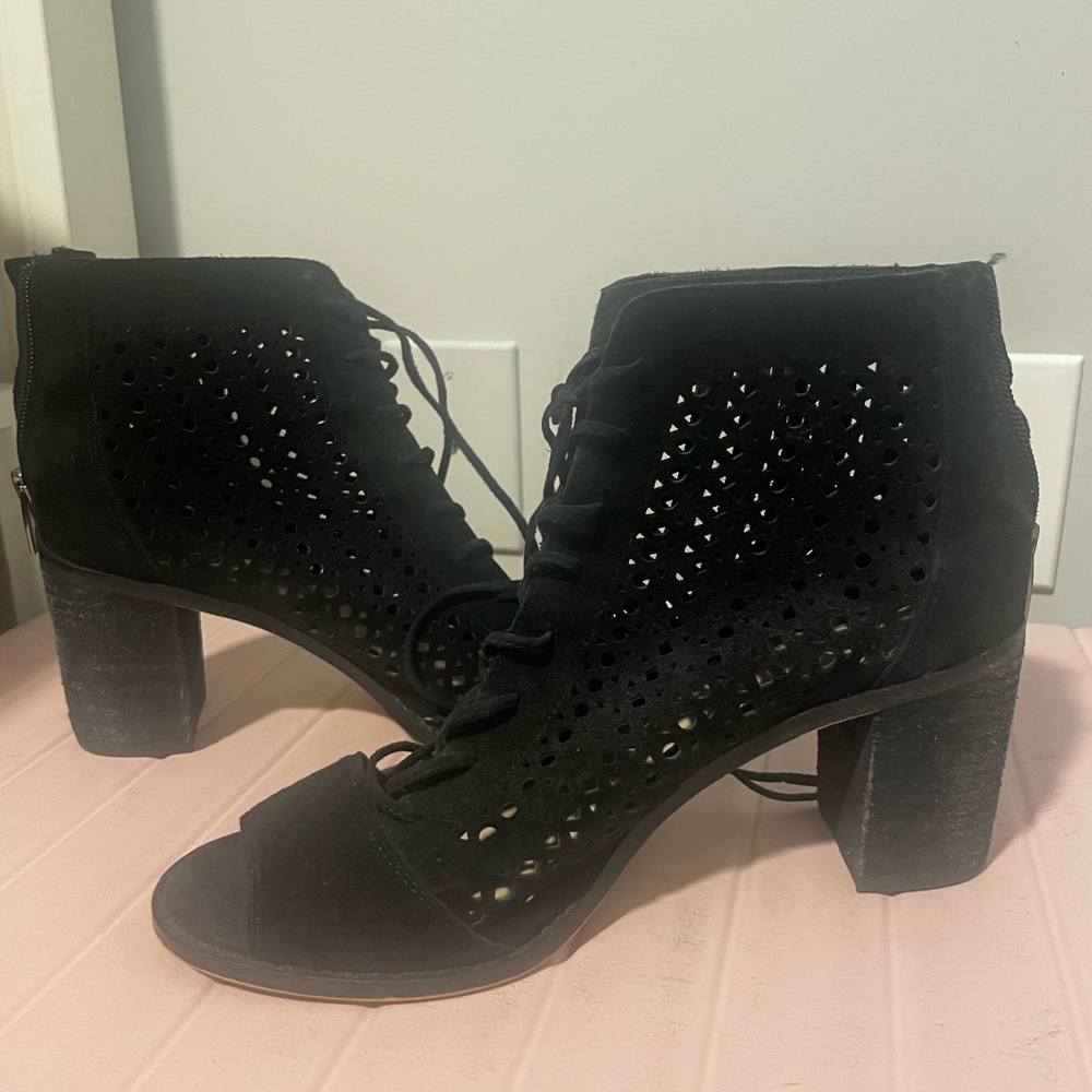 Heels for sale!